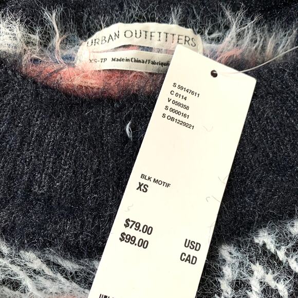 Urban Outfitters UO Garnet Fuzzy Fair Isle Sweater in Black Motif - Picture 12 of 15